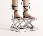 SHORT++ vue 2, chaussures, Adi Marom, robots élévateurs, 2012